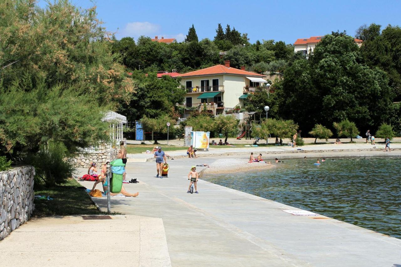 Apartment Krk 5318a Krk Town